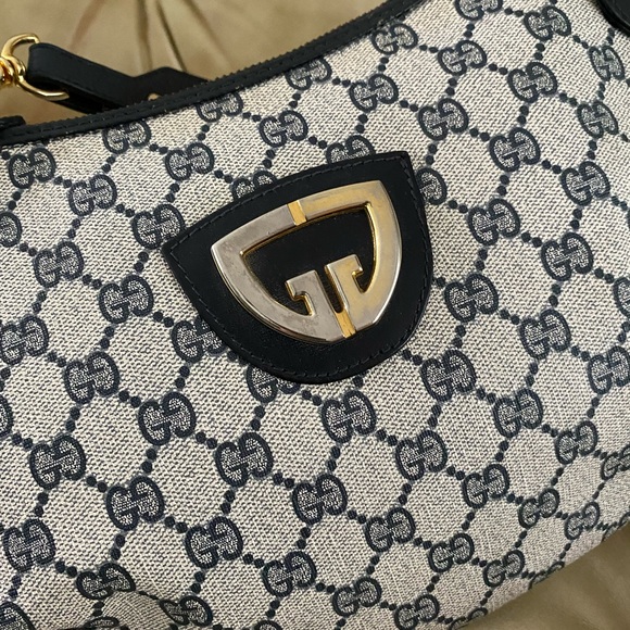 Vintage Gucci GG Bag with Custom Guitar strap - Picture 11 of 13